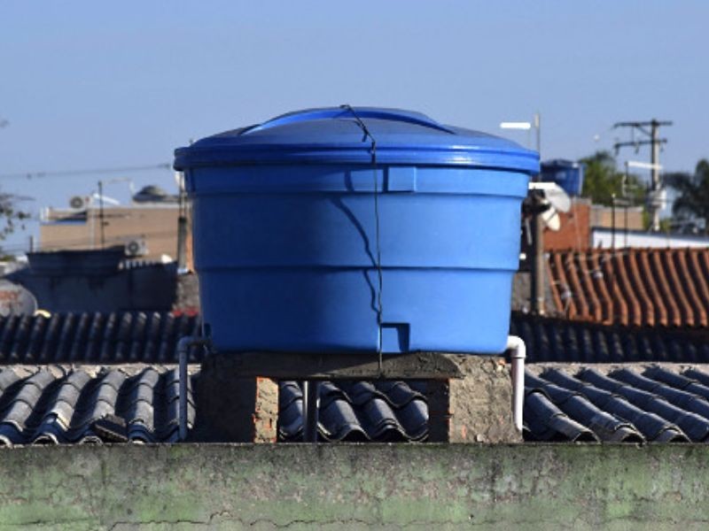 Como escolher o tamanho e o material ideal de caixa d'água para sua casa