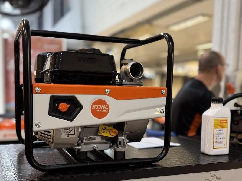 Qual a potência e vazão da motobomba Stihl WP 300? Entenda os dados técnicos completos